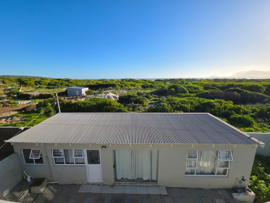 5 Bedroom Property for Sale in Hawston Western Cape